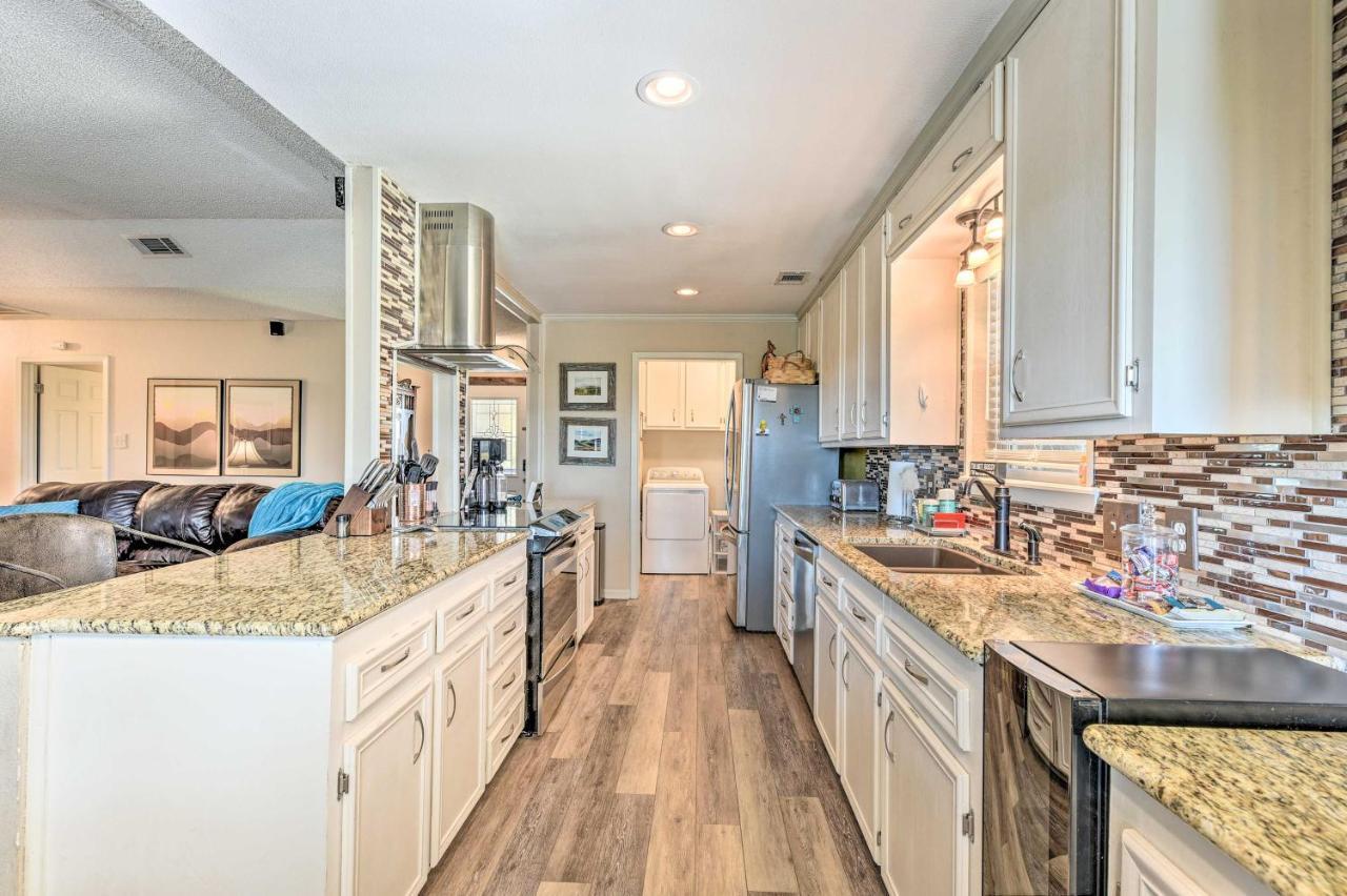 Abilene Home With Bbq And Pvt Yard, 1 Mi To Acu! Экстерьер фото