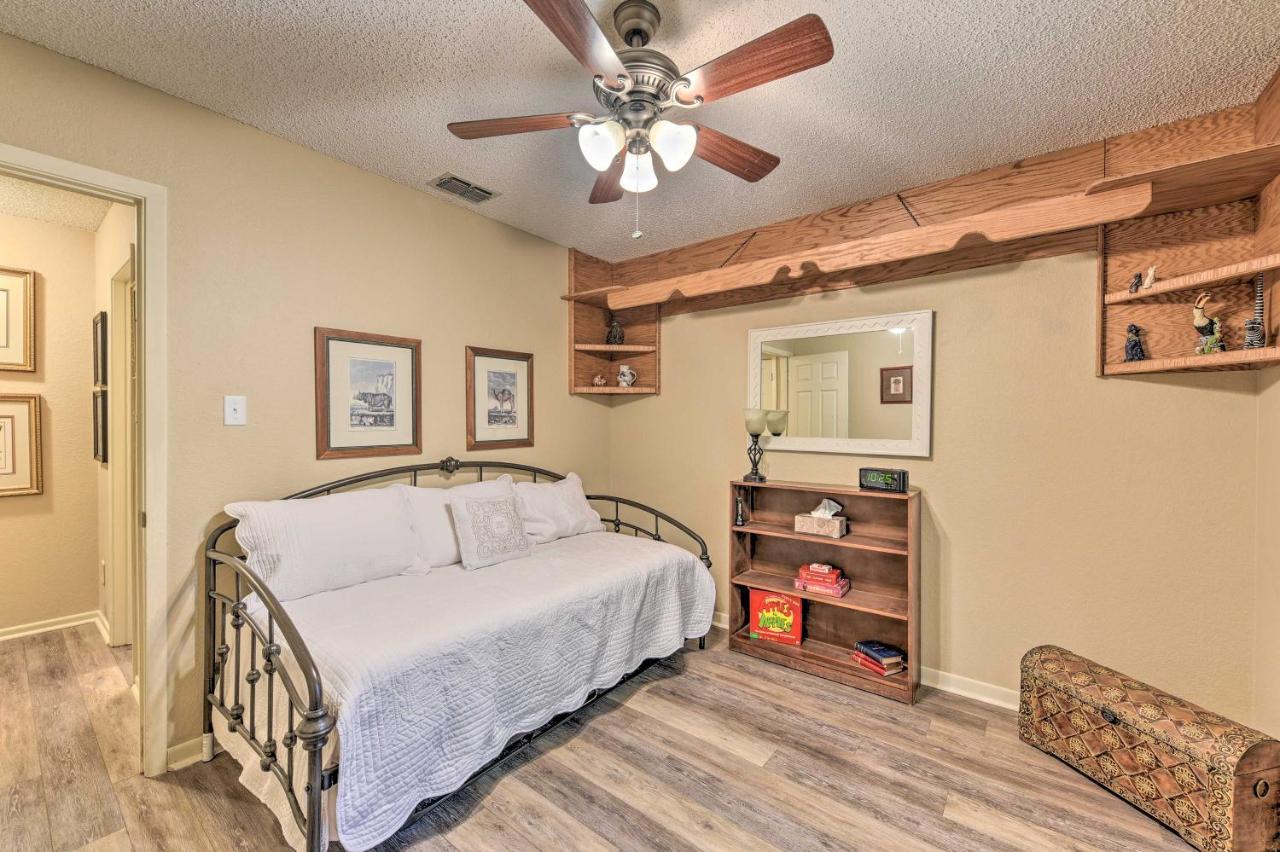 Abilene Home With Bbq And Pvt Yard, 1 Mi To Acu! Экстерьер фото